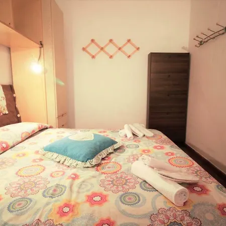 Holidaycasa Civita - Comodo Bilocale スペルロンガ